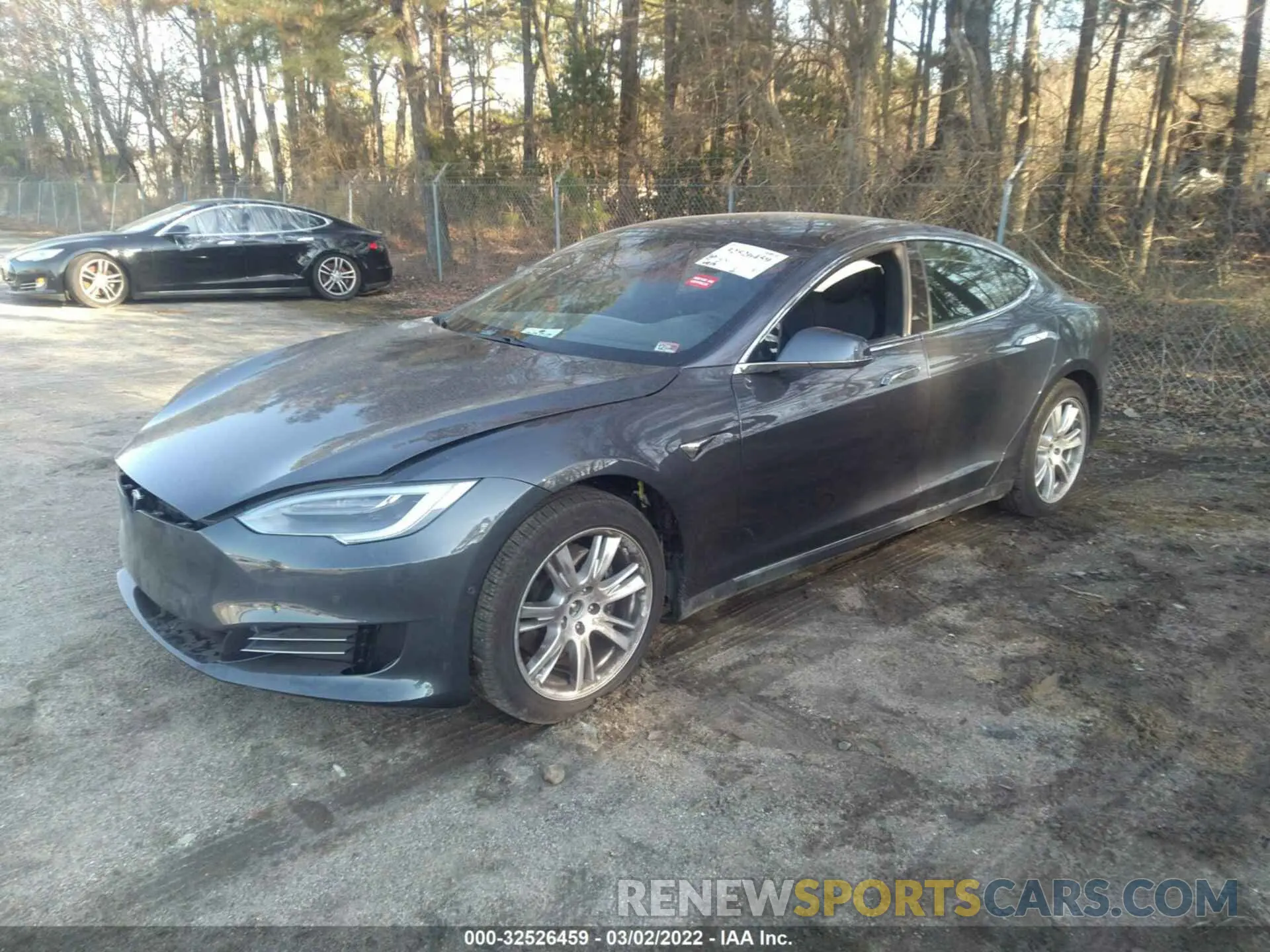 2 fotografías del automóvil dañado 5YJSA1E23MF426200 TESLA MODEL S 2021