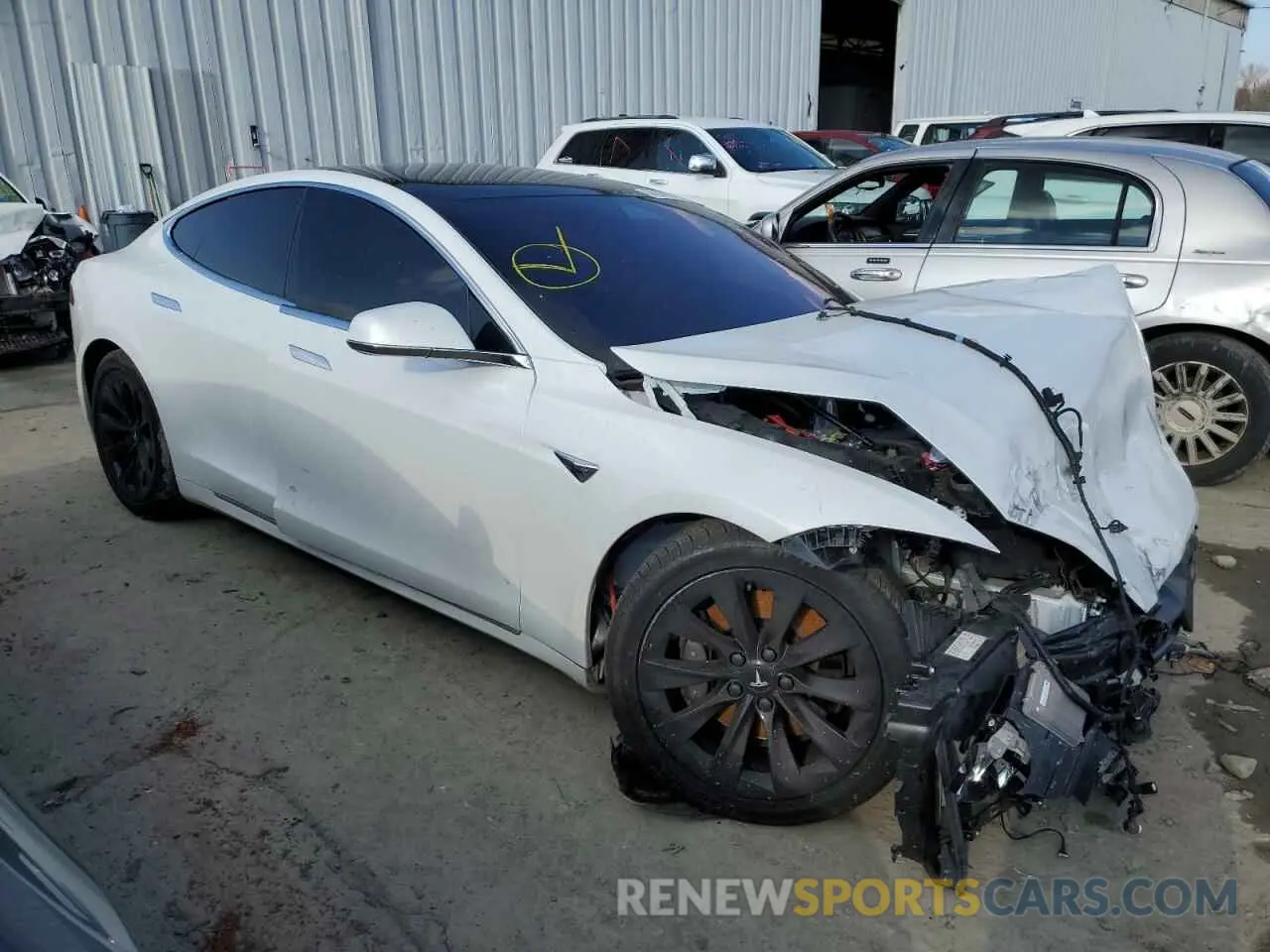 4 fotografías del automóvil dañado 5YJSA1E24MF426884 TESLA MODEL S 2021