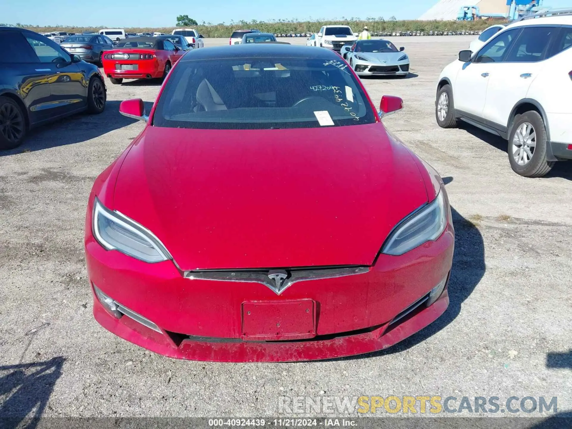 6 fotografías del automóvil dañado 5YJSA1E25MF427204 TESLA MODEL S 2021