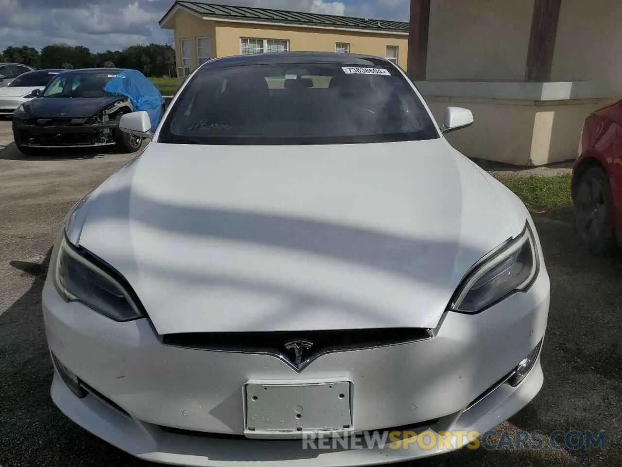 5 fotografías del automóvil dañado 5YJSA1E27MF424174 TESLA MODEL S 2021