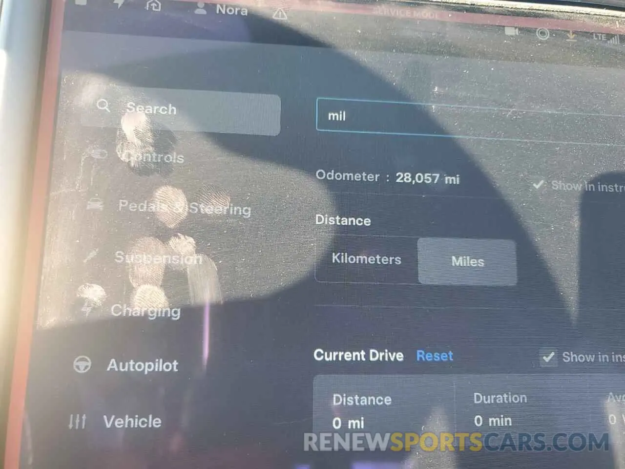 9 fotografías del automóvil dañado 5YJSA1E2XMF426825 TESLA MODEL S 2021