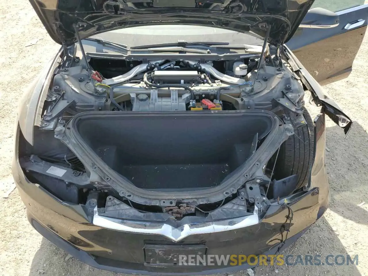 11 fotografías del automóvil dañado 5YJSA1E2XMF426999 TESLA MODEL S 2021
