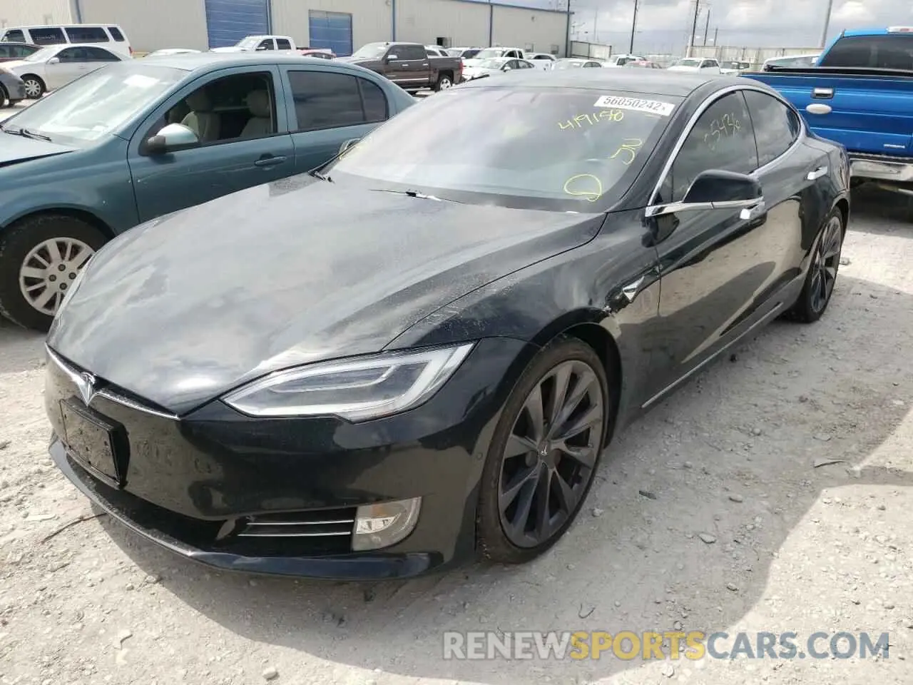 2 fotografías del automóvil dañado 5YJSA1E44MF419158 TESLA MODEL S 2021