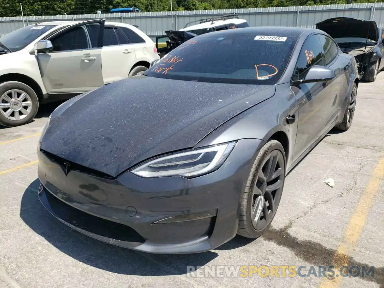 2 fotografías del automóvil dañado 5YJSA1E50MF430120 TESLA MODEL S 2021