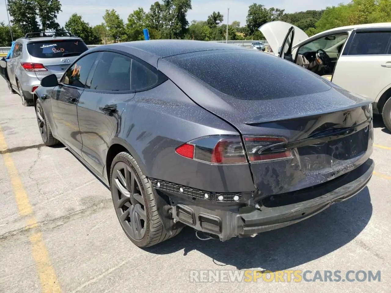 3 fotografías del automóvil dañado 5YJSA1E50MF430120 TESLA MODEL S 2021