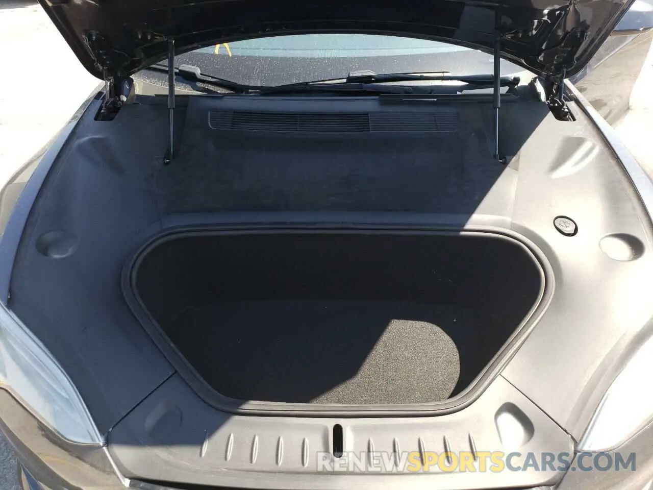 7 fotografías del automóvil dañado 5YJSA1E50MF430120 TESLA MODEL S 2021