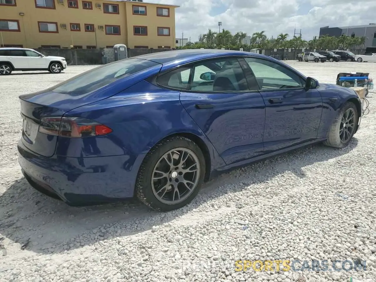 3 fotografías del automóvil dañado 5YJSA1E50MF452893 TESLA MODEL S 2021