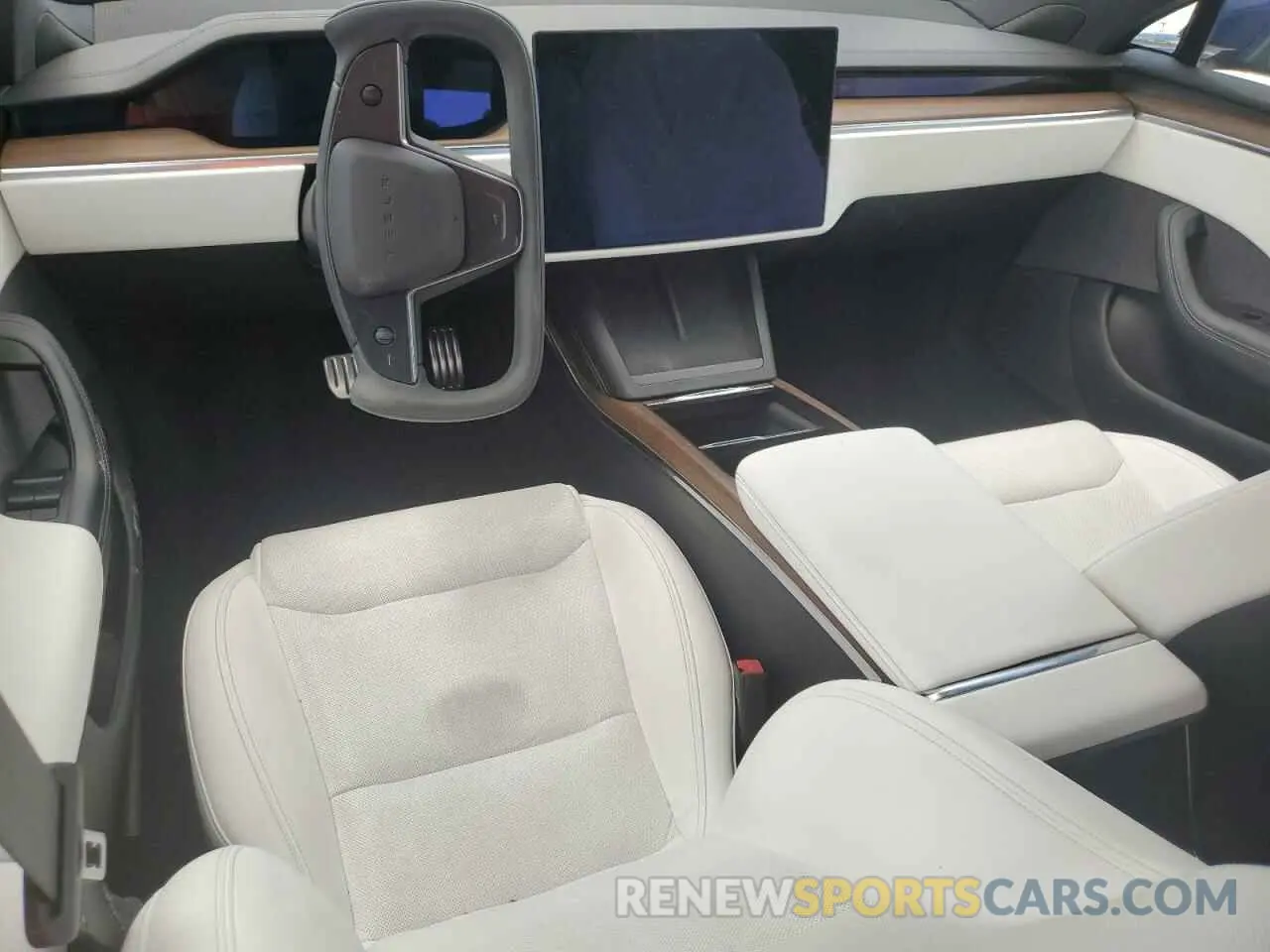 8 fotografías del automóvil dañado 5YJSA1E50MF452893 TESLA MODEL S 2021