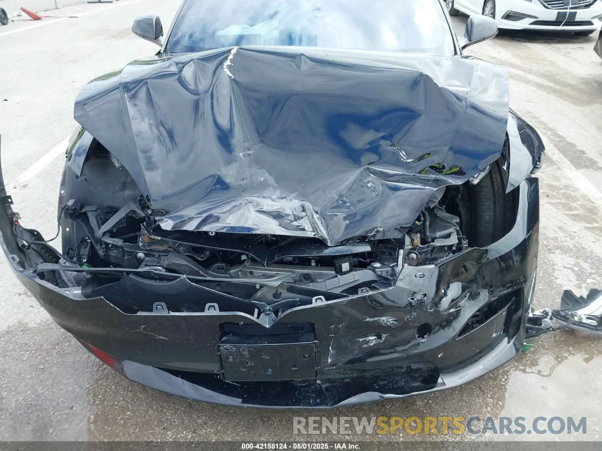 6 fotografías del automóvil dañado 5YJSA1E51MF434466 TESLA MODEL S 2021