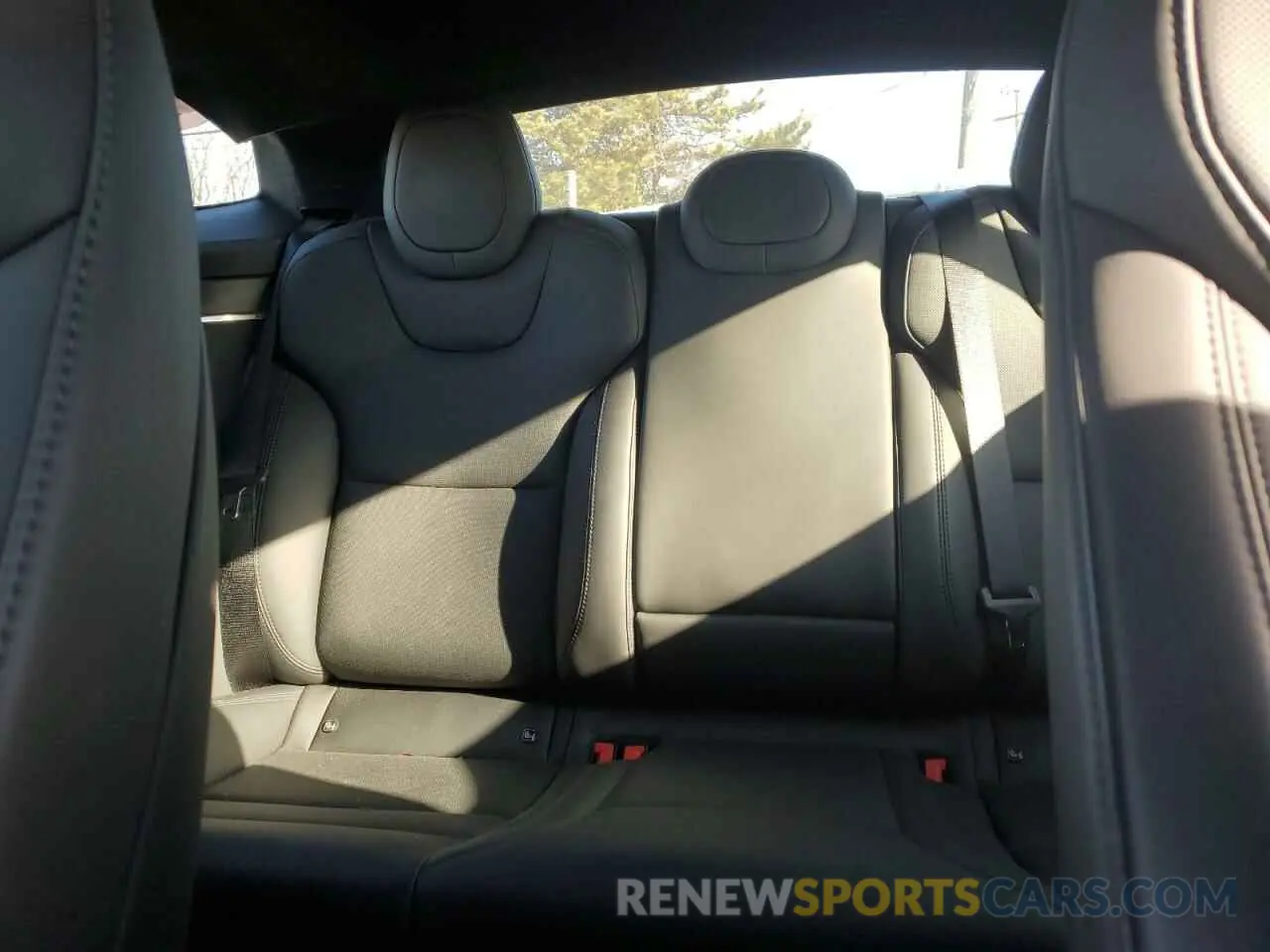 10 fotografías del automóvil dañado 5YJSA1E52MF439286 TESLA MODEL S 2021