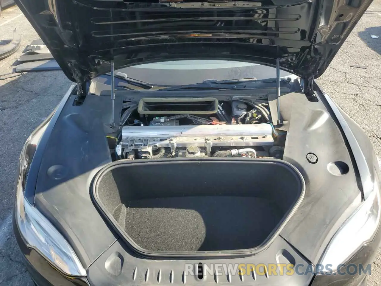 11 fotografías del automóvil dañado 5YJSA1E52MF443578 TESLA MODEL S 2021