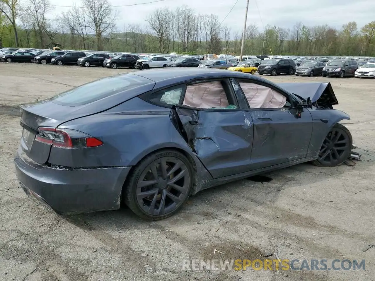 3 fotografías del automóvil dañado 5YJSA1E53MF432234 TESLA MODEL S 2021