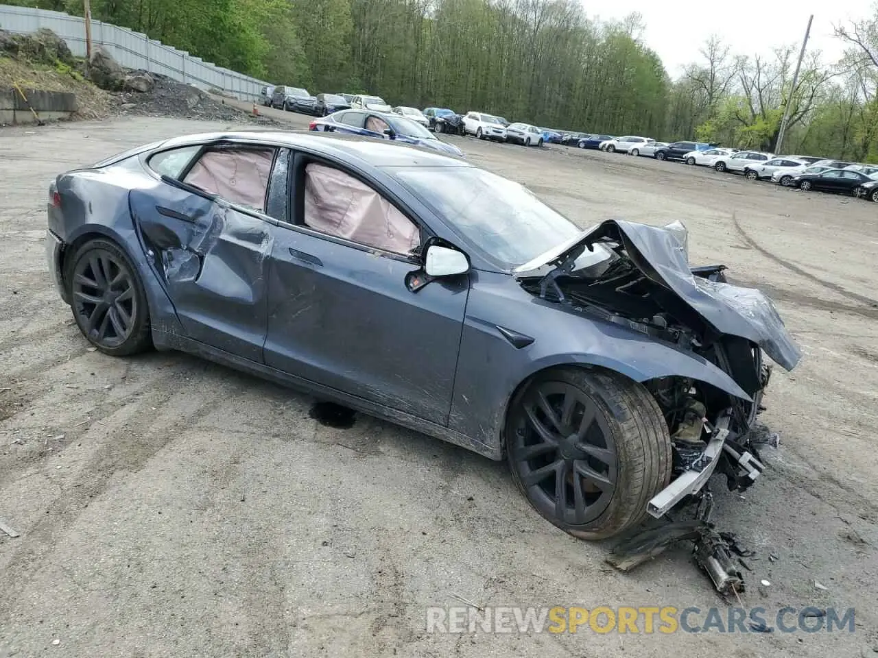 4 fotografías del automóvil dañado 5YJSA1E53MF432234 TESLA MODEL S 2021