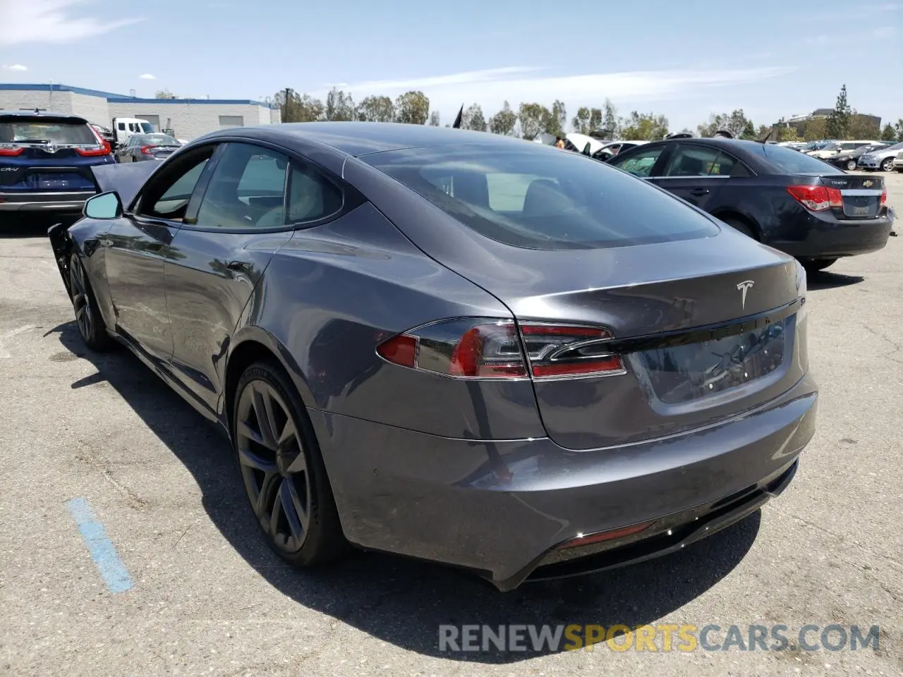 3 fotografías del automóvil dañado 5YJSA1E55MF428430 TESLA MODEL S 2021