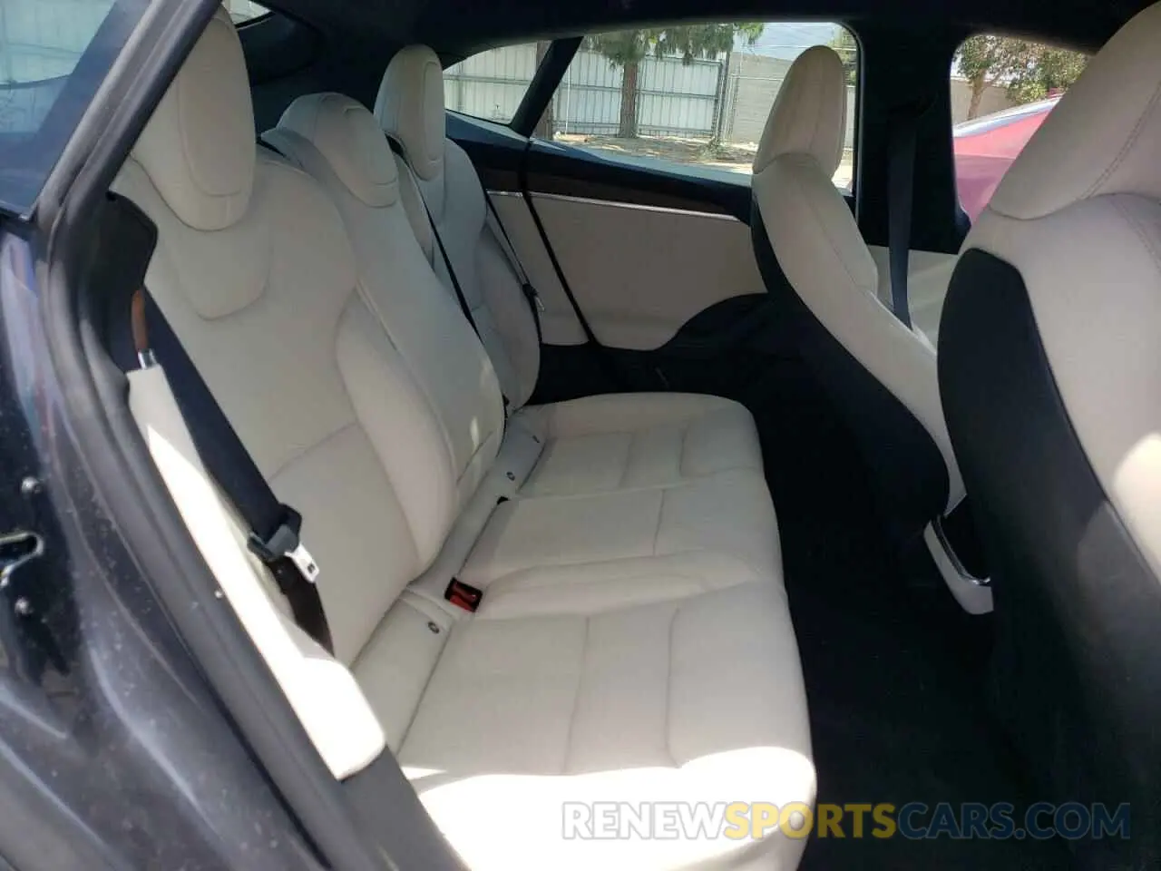 6 fotografías del automóvil dañado 5YJSA1E55MF428430 TESLA MODEL S 2021