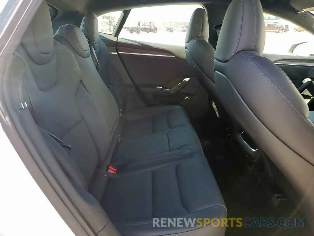 10 fotografías del automóvil dañado 5YJSA1E55MF441047 TESLA MODEL S 2021