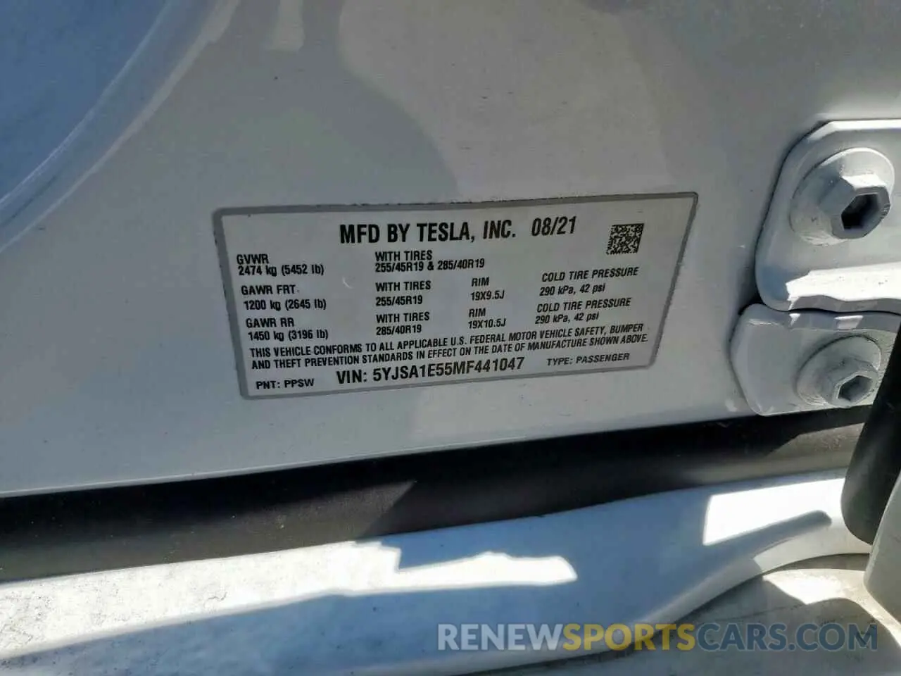 15 fotografías del automóvil dañado 5YJSA1E55MF441047 TESLA MODEL S 2021