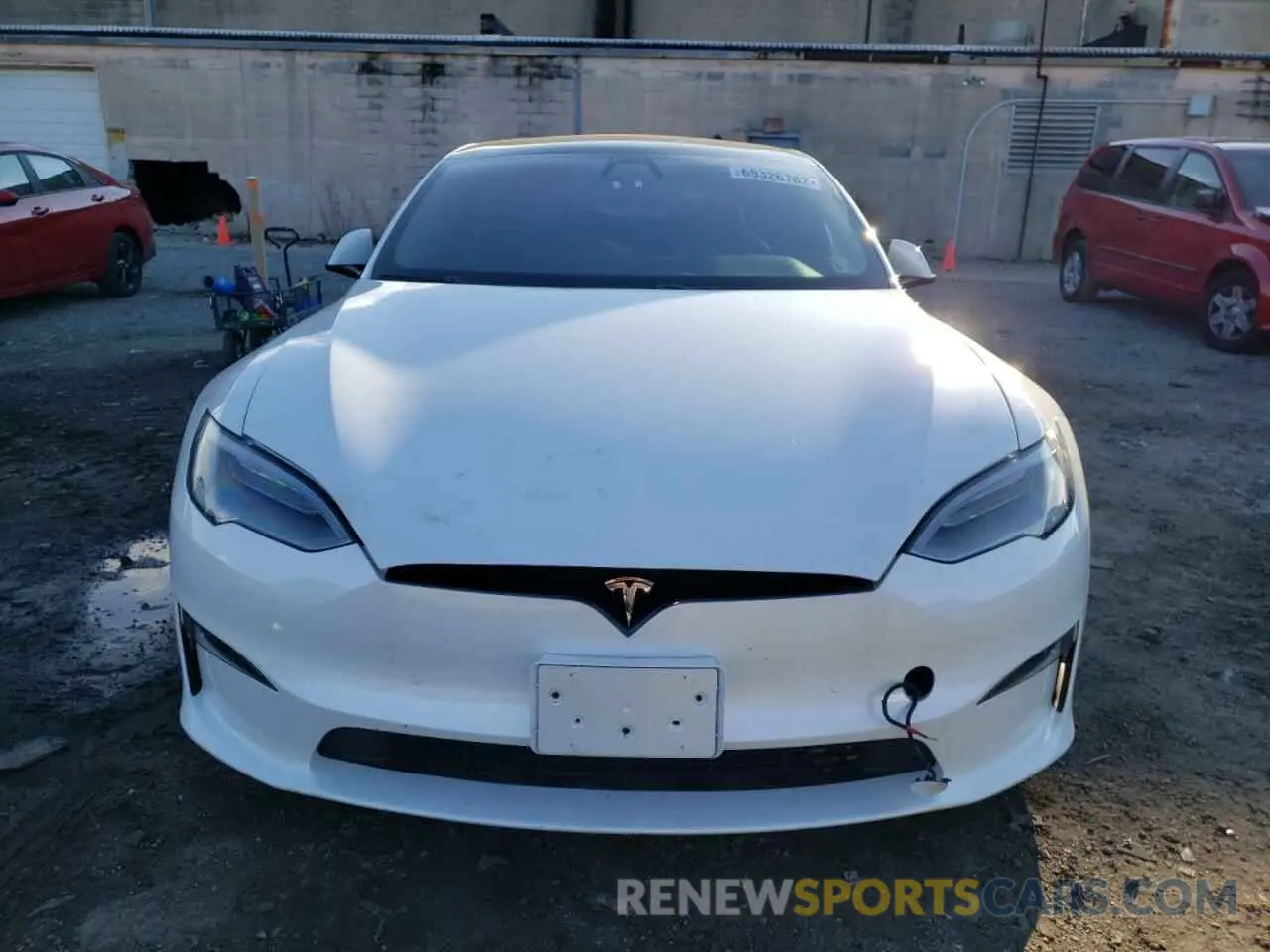 5 fotografías del automóvil dañado 5YJSA1E55MF441713 TESLA MODEL S 2021