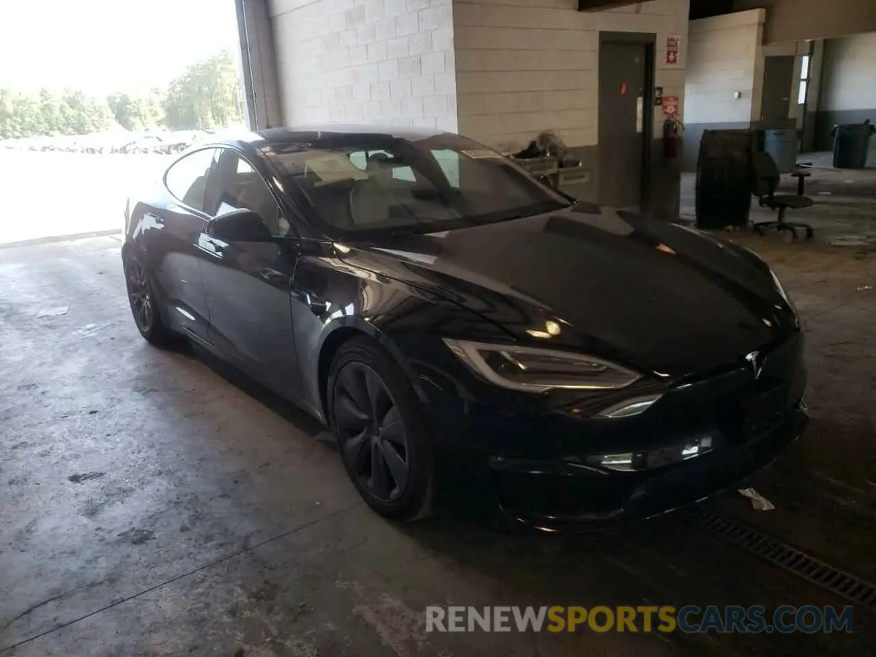 1 fotografías del automóvil dañado 5YJSA1E55MF441999 TESLA MODEL S 2021