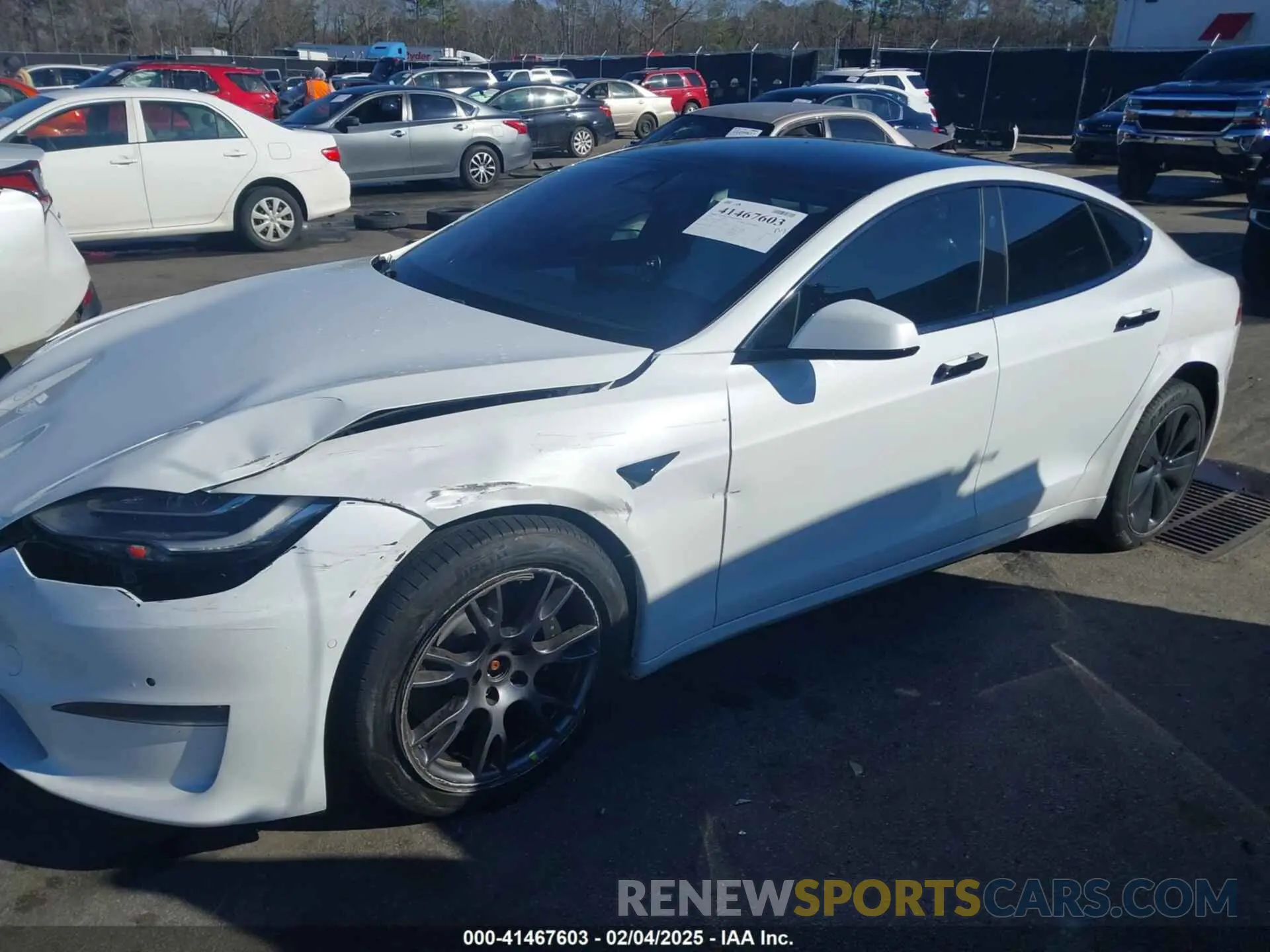6 fotografías del automóvil dañado 5YJSA1E56MF453711 TESLA MODEL S 2021