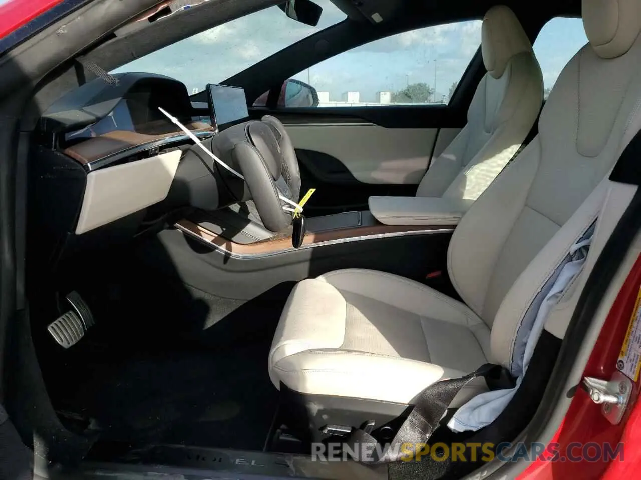 7 fotografías del automóvil dañado 5YJSA1E57MF448808 TESLA MODEL S 2021