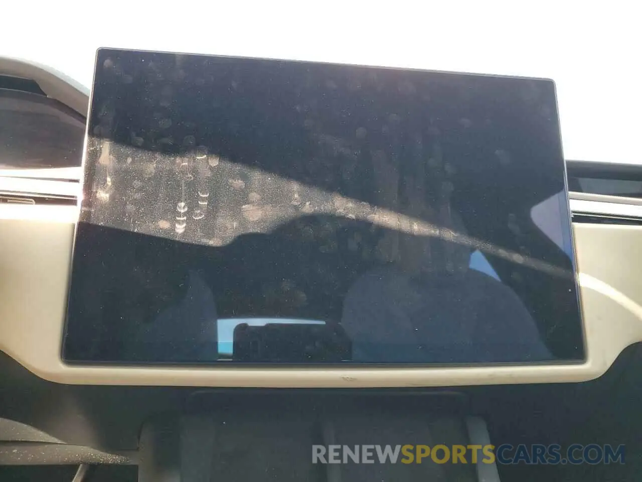 9 fotografías del automóvil dañado 5YJSA1E57MF448808 TESLA MODEL S 2021