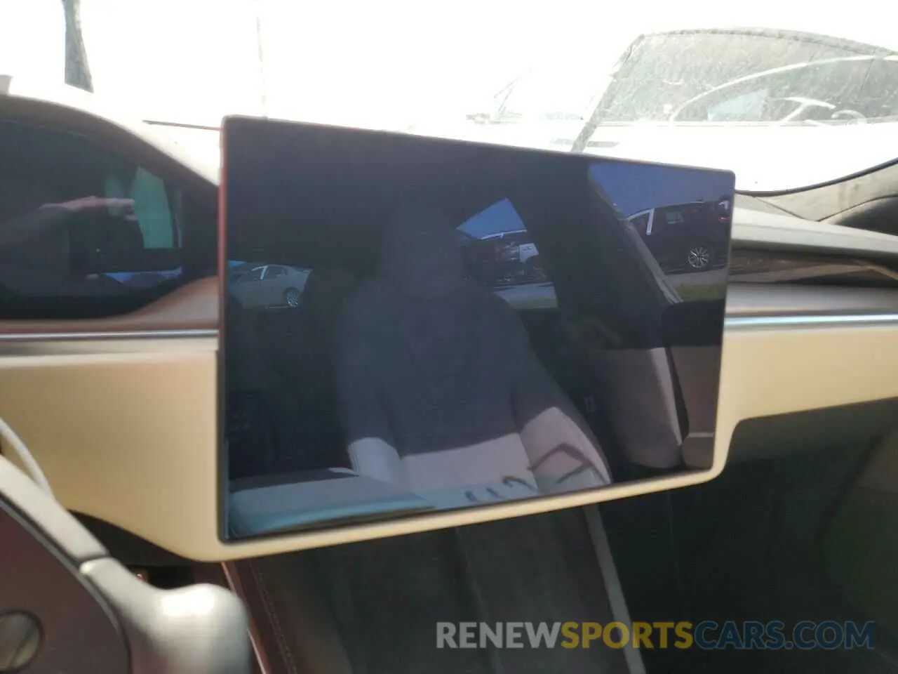 9 fotografías del automóvil dañado 5YJSA1E57MF453359 TESLA MODEL S 2021
