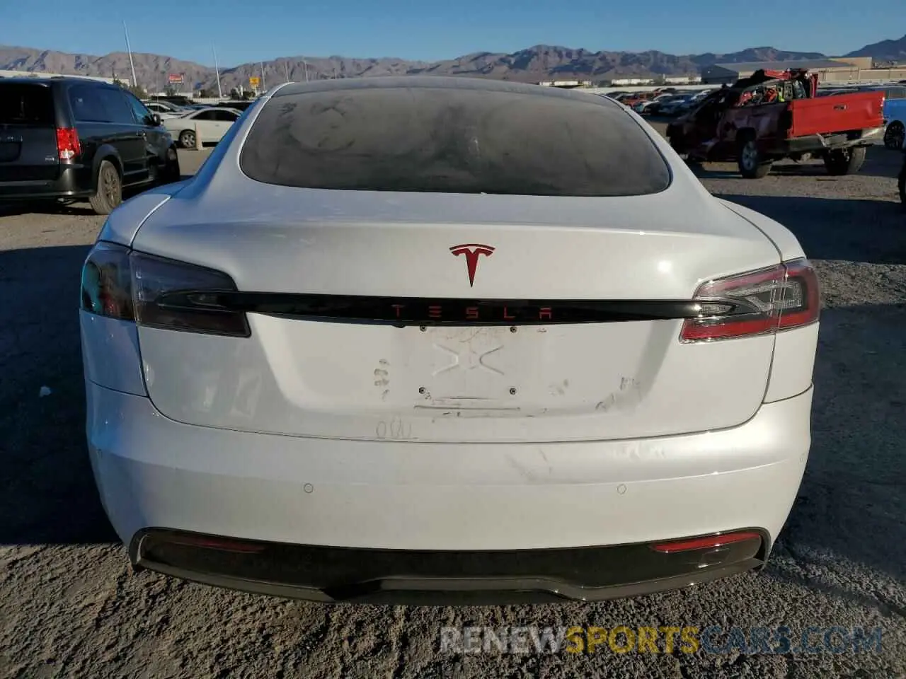 6 fotografías del automóvil dañado 5YJSA1E58MF441446 TESLA MODEL S 2021