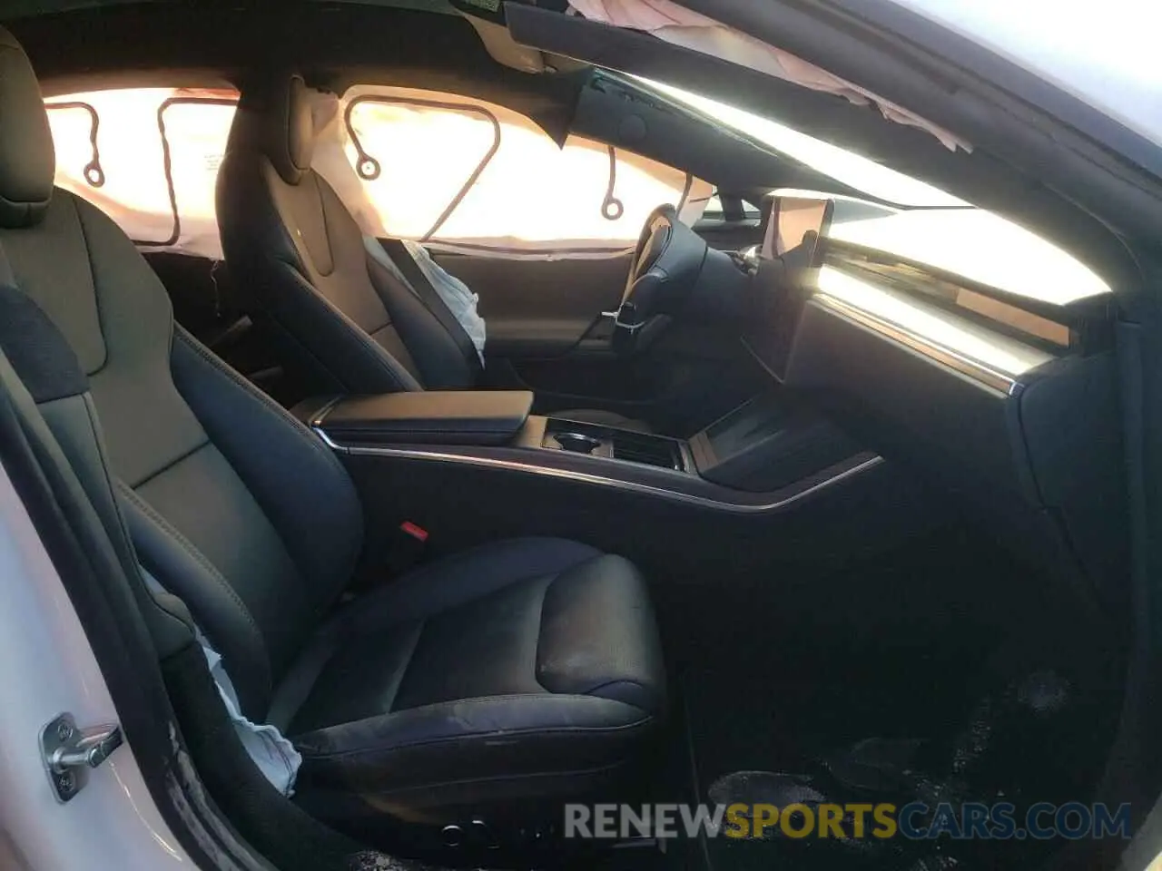 5 fotografías del automóvil dañado 5YJSA1E59MF434747 TESLA MODEL S 2021