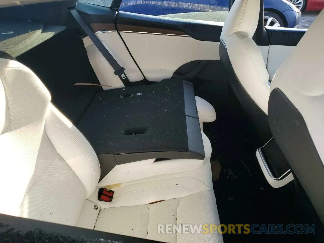 10 fotografías del automóvil dañado 5YJSA1E59MF452102 TESLA MODEL S 2021