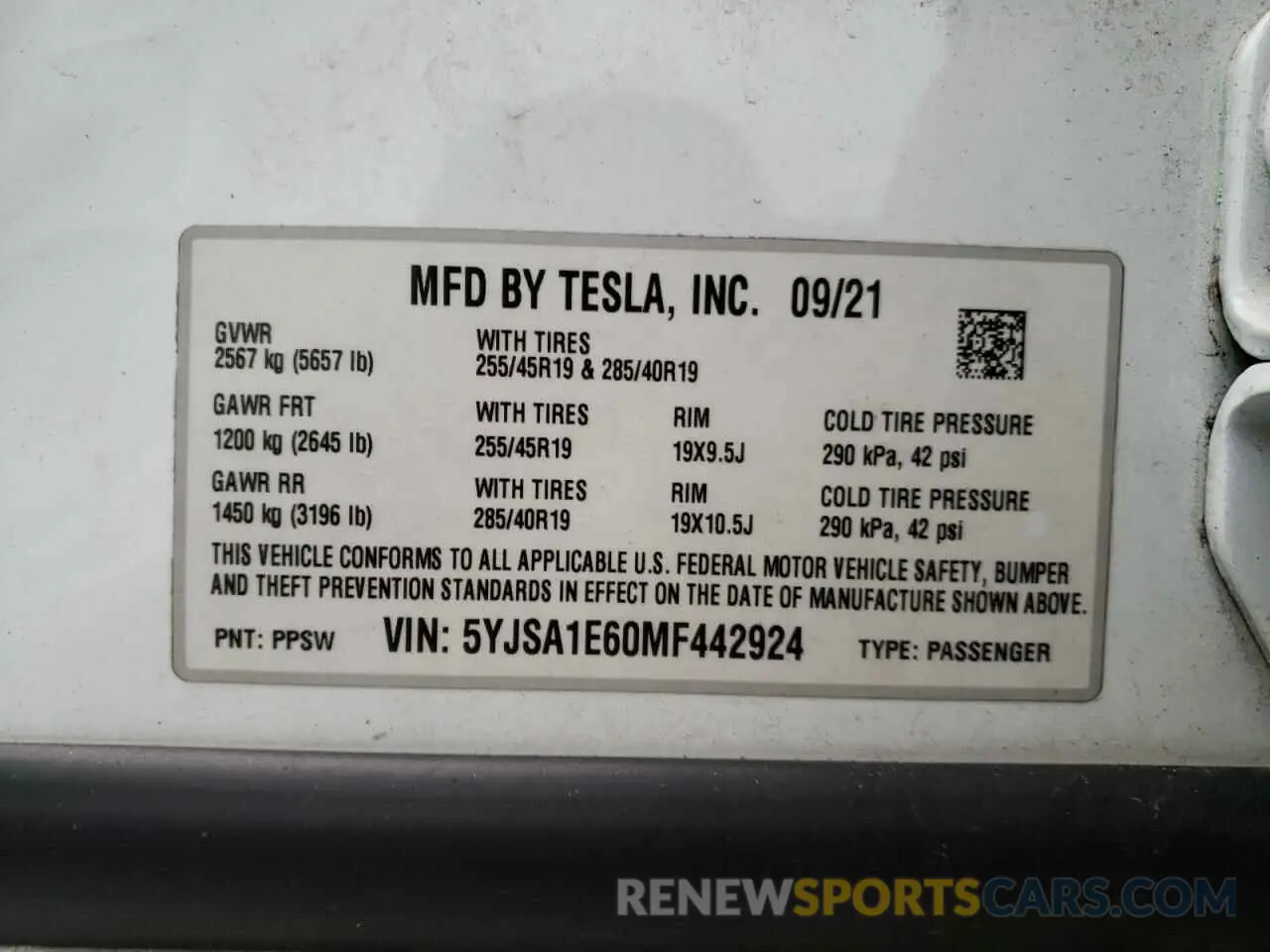 13 fotografías del automóvil dañado 5YJSA1E60MF442924 TESLA MODEL S 2021