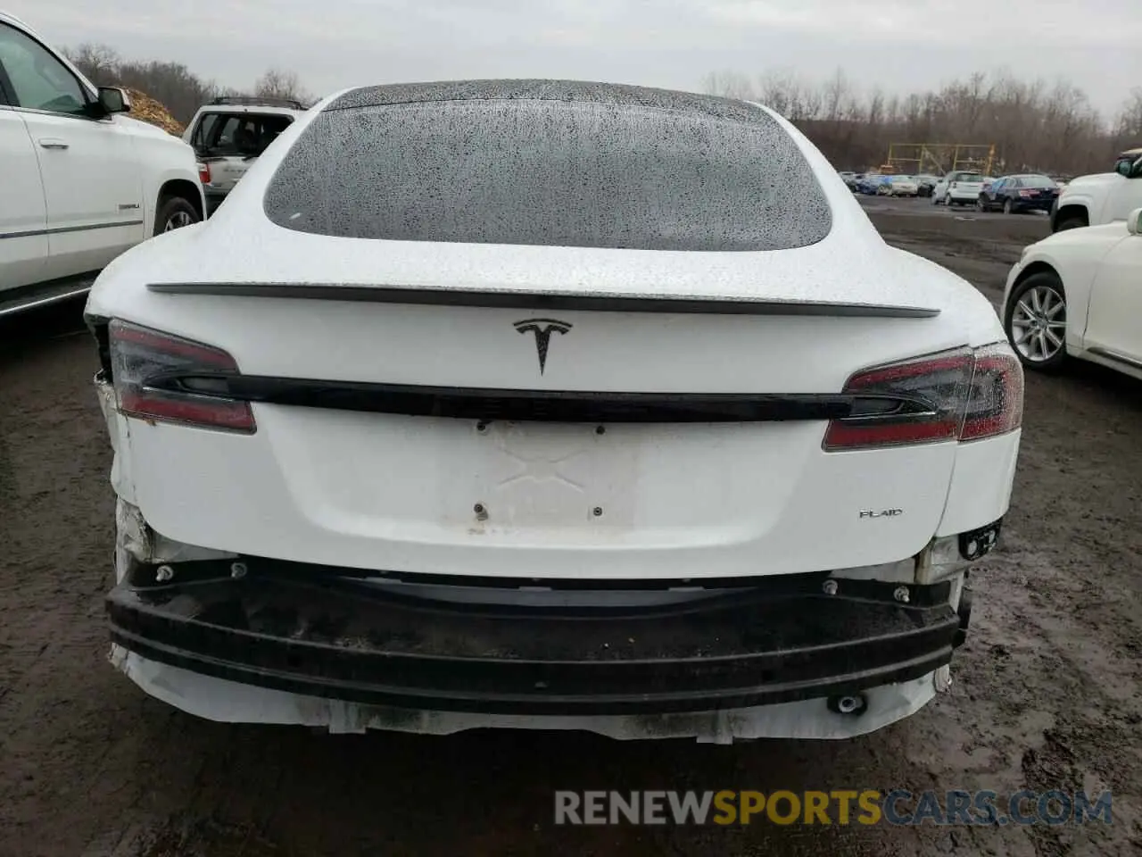 6 fotografías del automóvil dañado 5YJSA1E60MF442924 TESLA MODEL S 2021