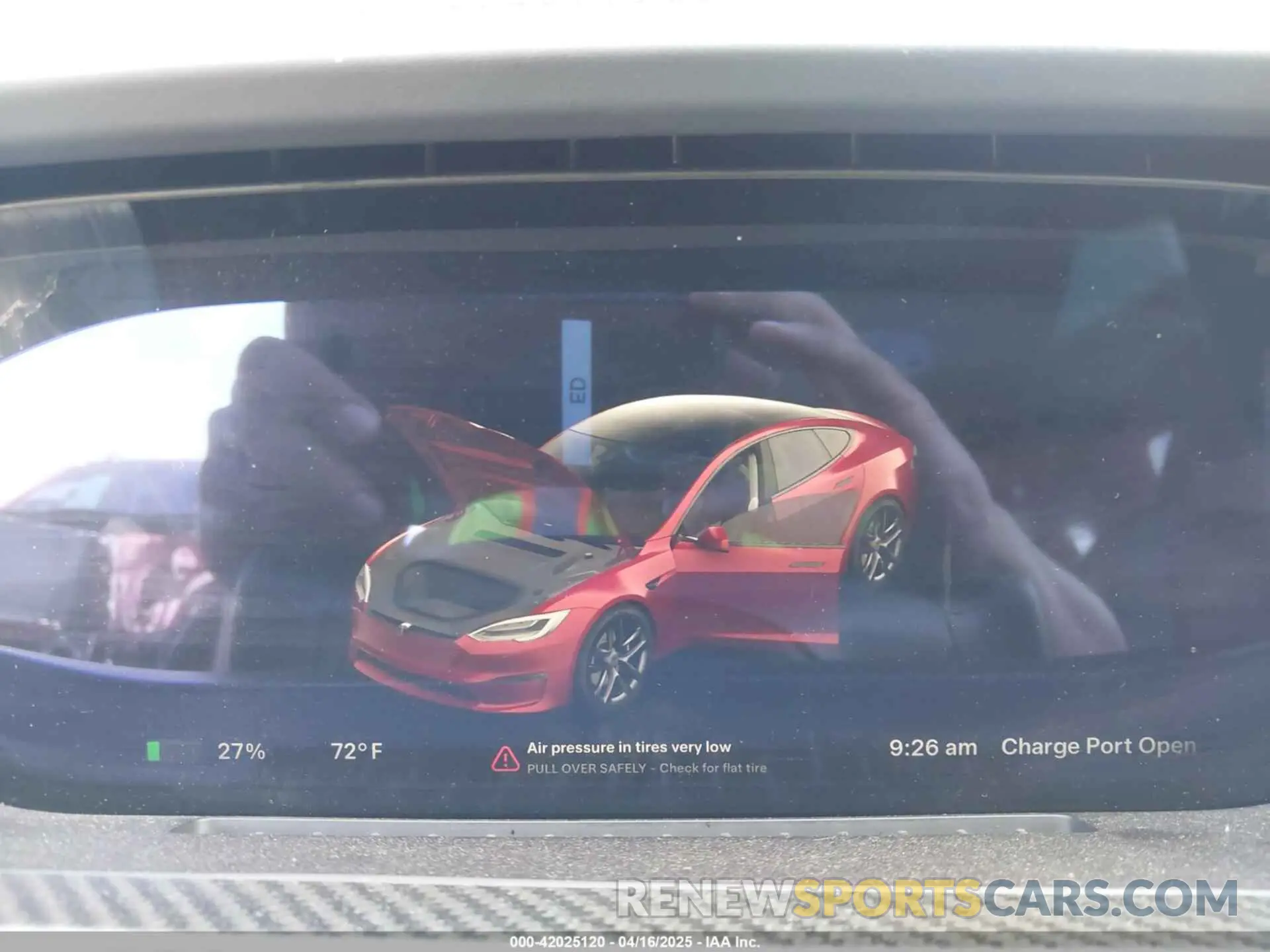 17 fotografías del automóvil dañado 5YJSA1E60MF447203 TESLA MODEL S 2021