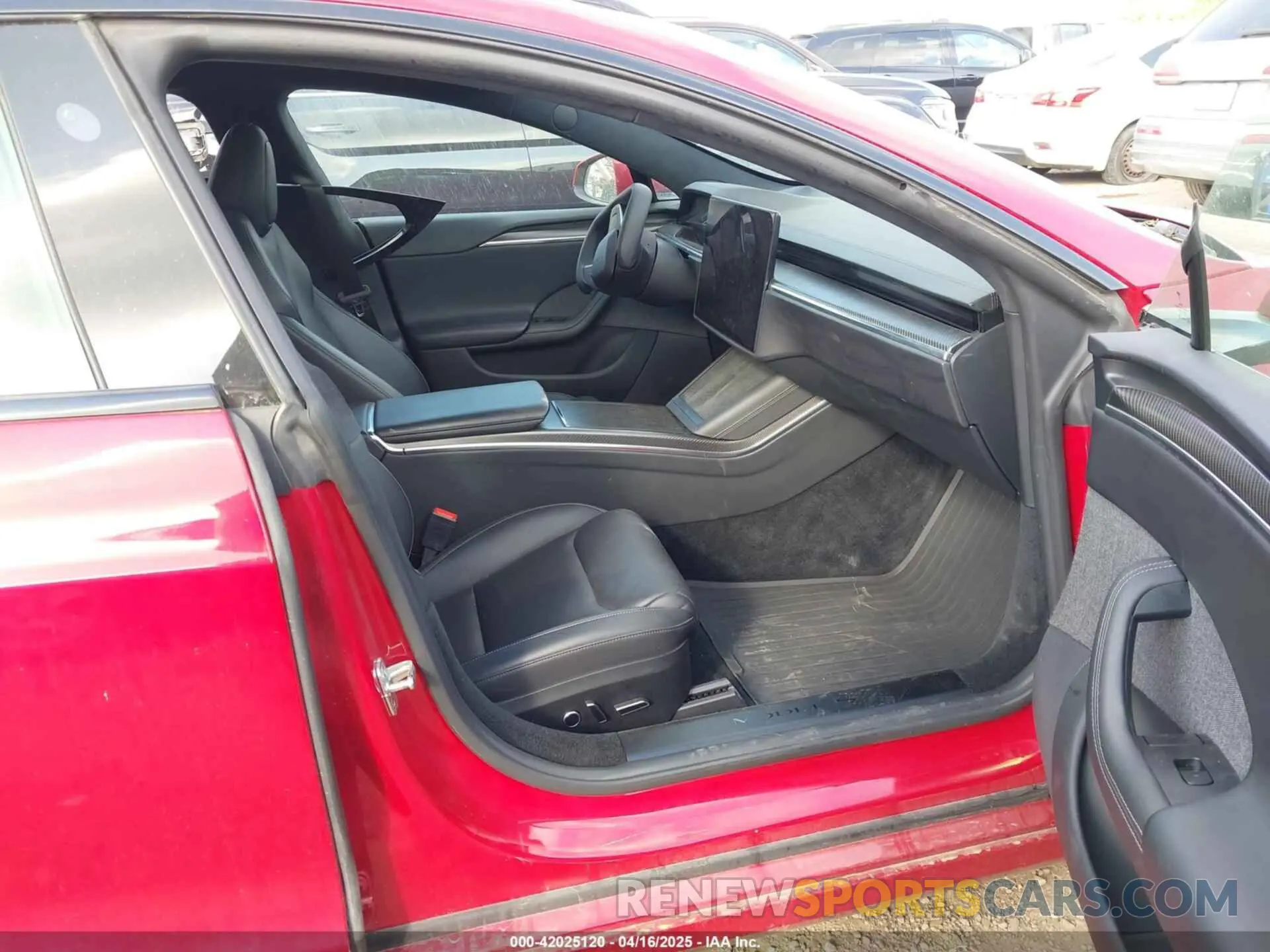 5 fotografías del automóvil dañado 5YJSA1E60MF447203 TESLA MODEL S 2021
