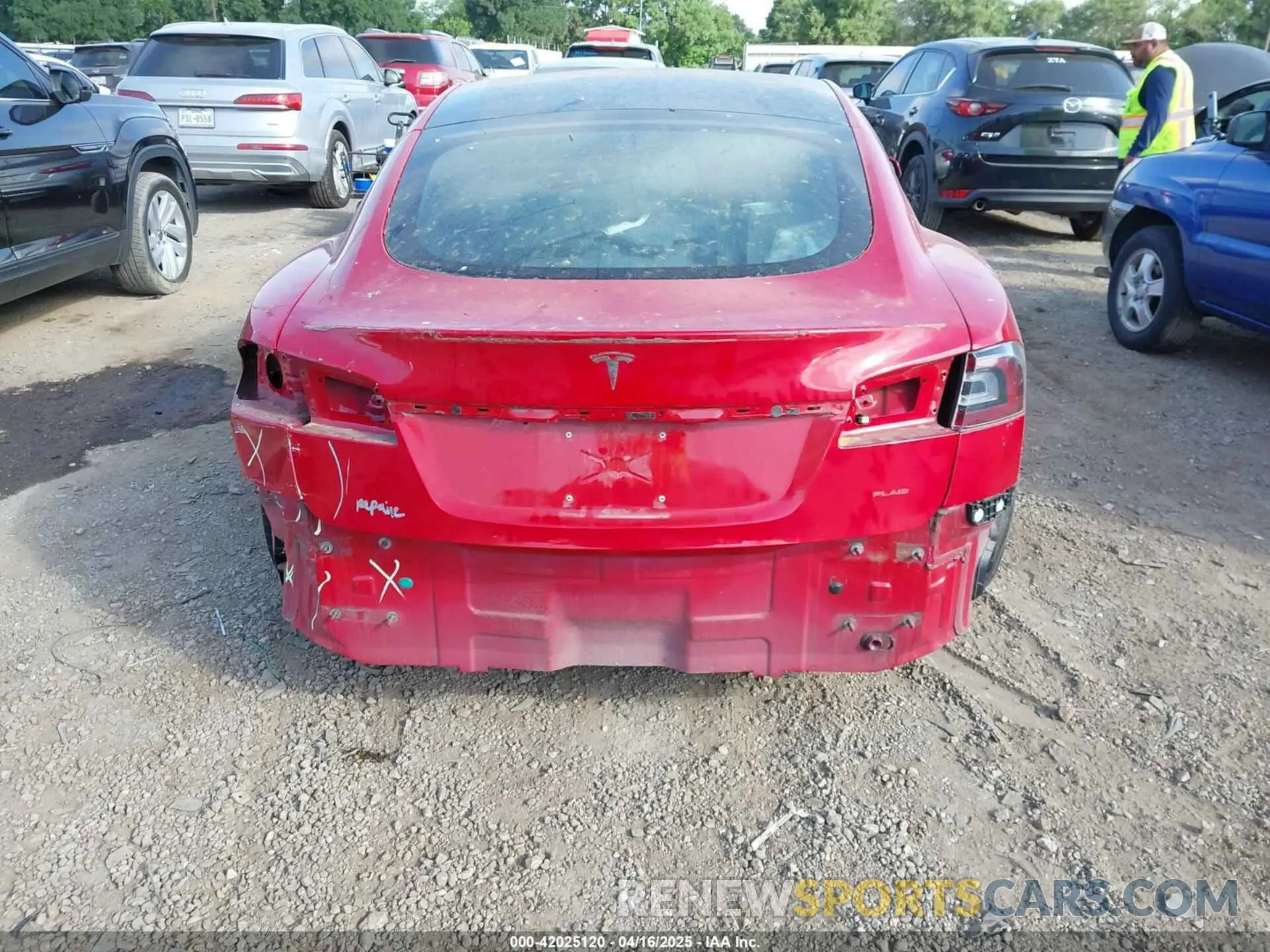 6 fotografías del automóvil dañado 5YJSA1E60MF447203 TESLA MODEL S 2021