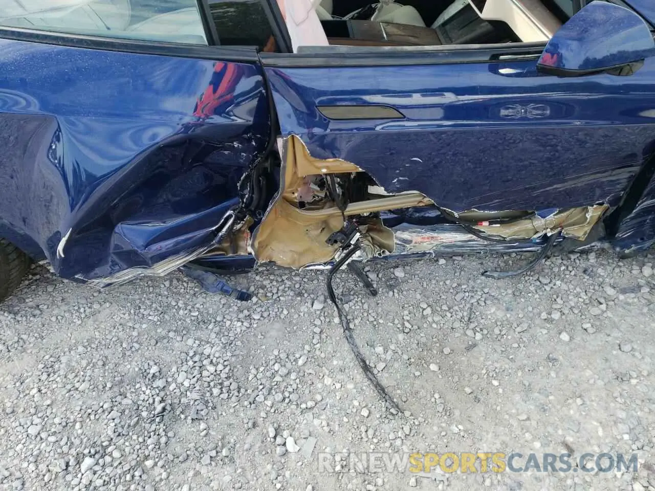 9 fotografías del automóvil dañado 5YJSA1E60MF449677 TESLA MODEL S 2021