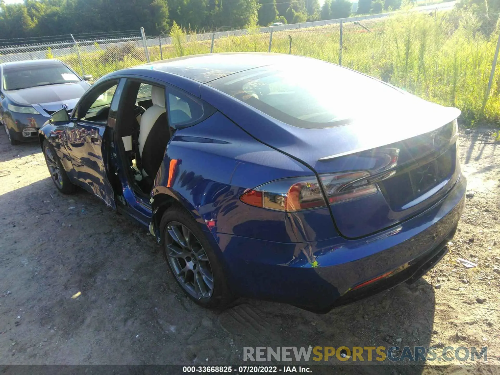 3 fotografías del automóvil dañado 5YJSA1E60MF451705 TESLA MODEL S 2021