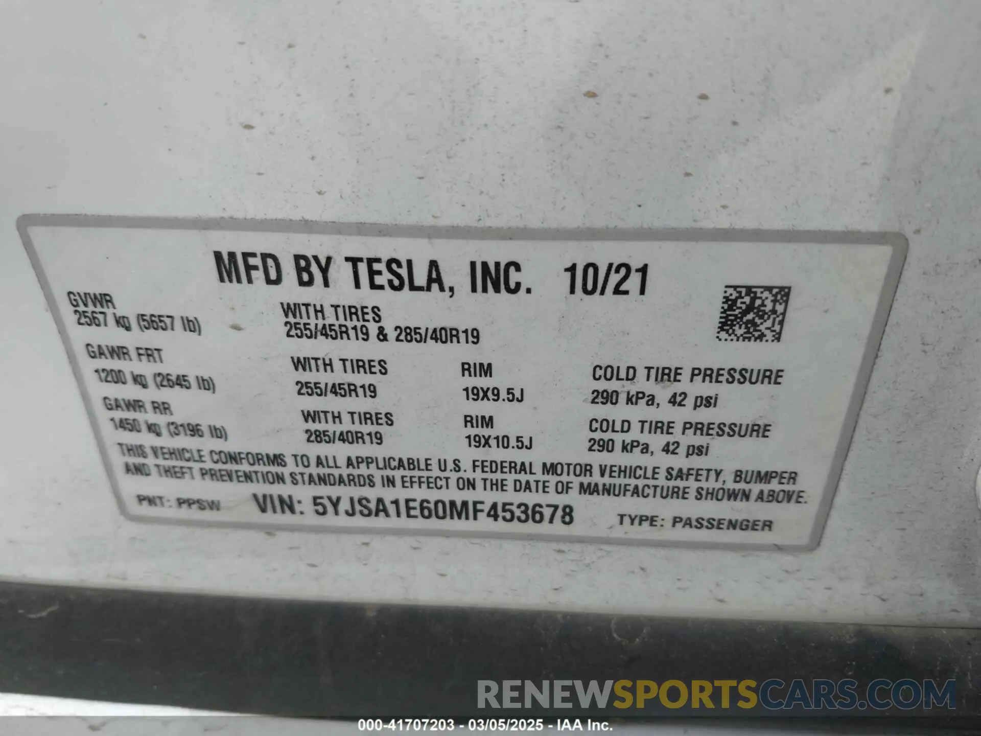 9 fotografías del automóvil dañado 5YJSA1E60MF453678 TESLA MODEL S 2021