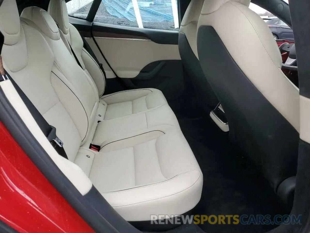 10 fotografías del automóvil dañado 5YJSA1E61MF436369 TESLA MODEL S 2021