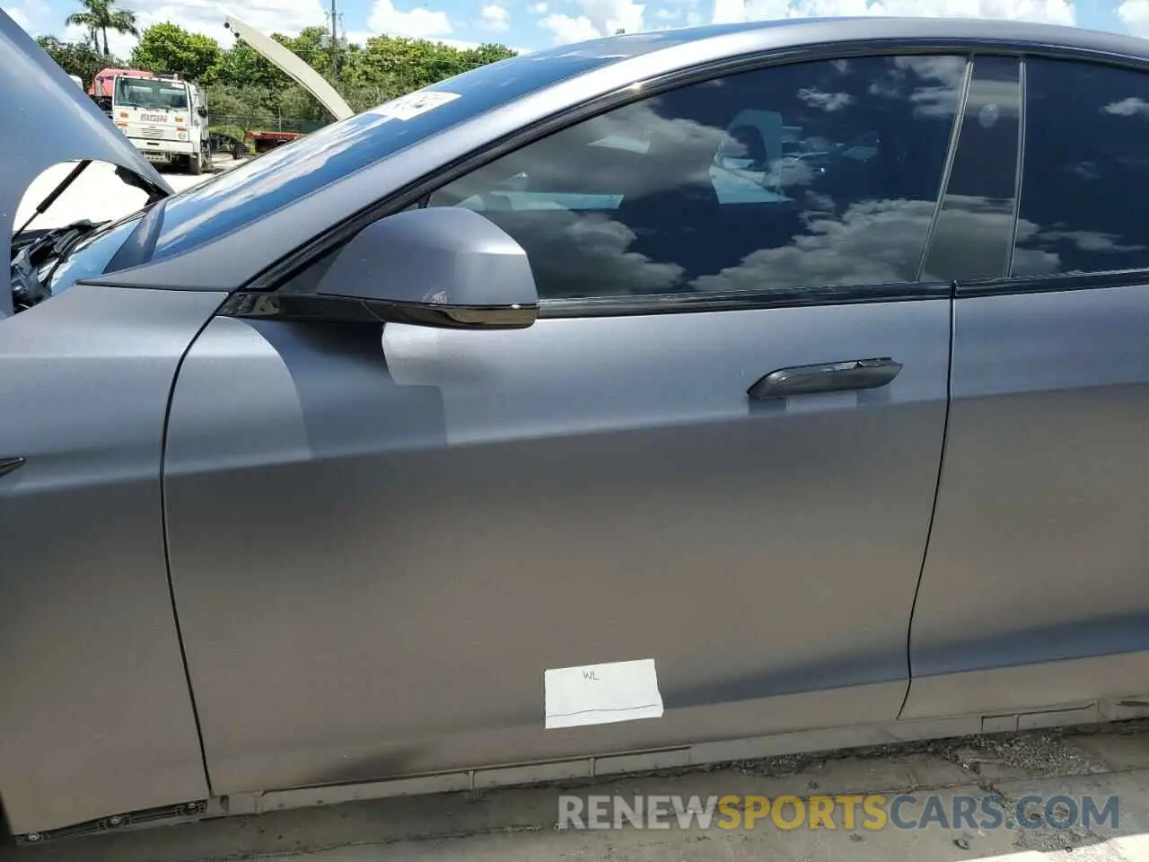 12 fotografías del automóvil dañado 5YJSA1E62MF451799 TESLA MODEL S 2021