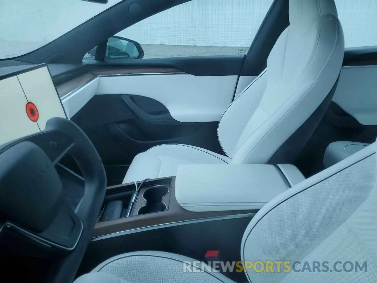 7 fotografías del automóvil dañado 5YJSA1E63MF433361 TESLA MODEL S 2021