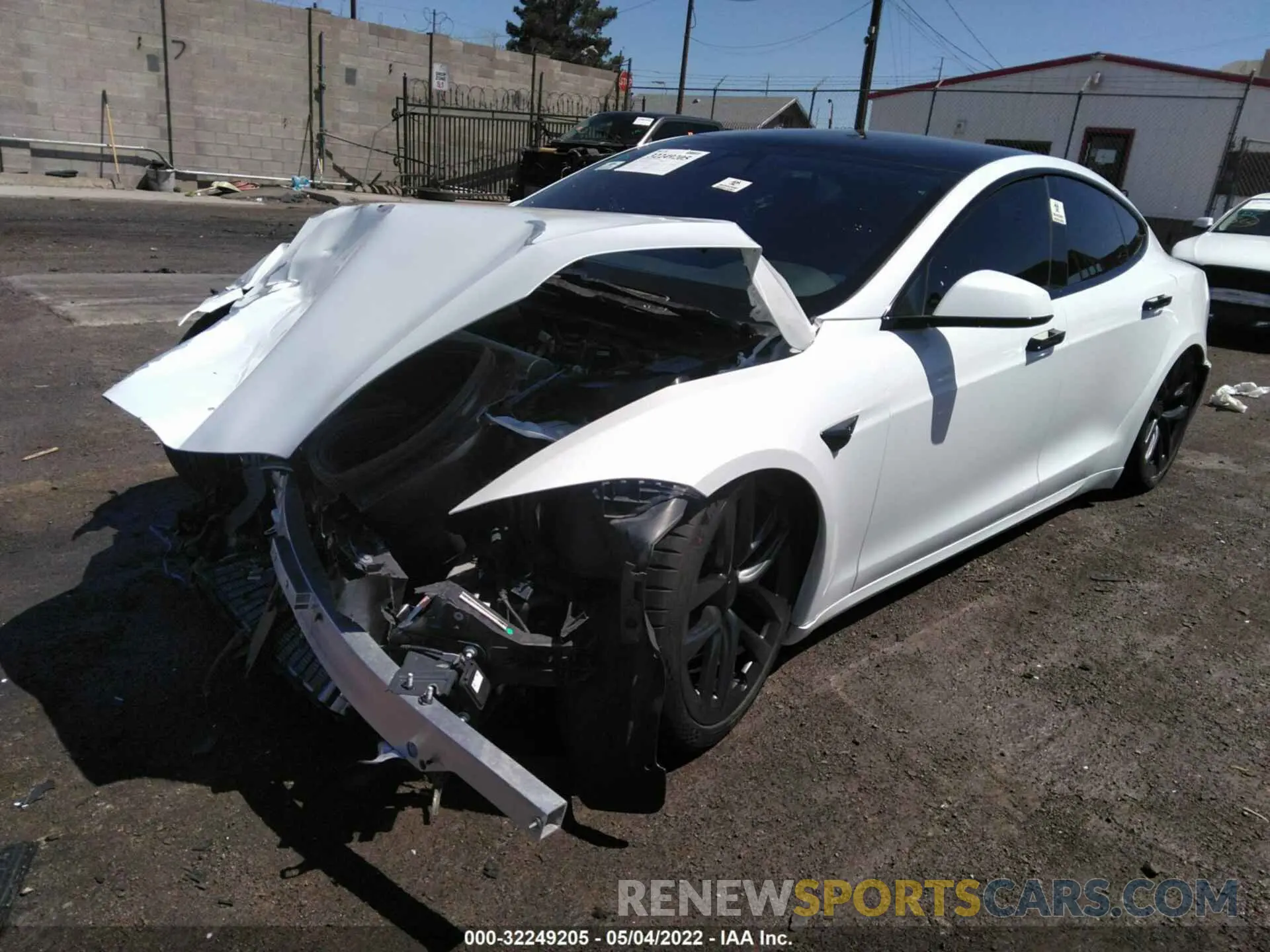 2 fotografías del automóvil dañado 5YJSA1E63MF454419 TESLA MODEL S 2021