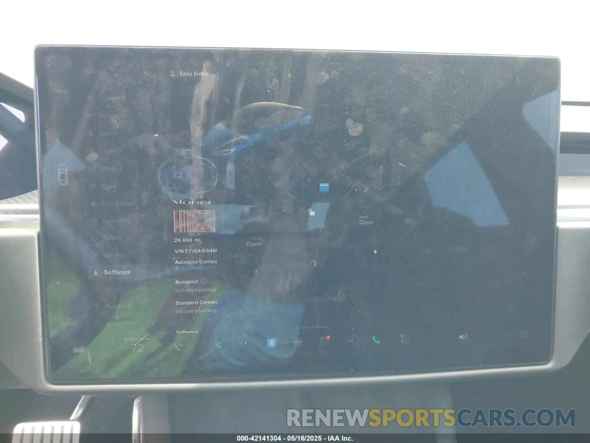 17 fotografías del automóvil dañado 5YJSA1E64MF442036 TESLA MODEL S 2021