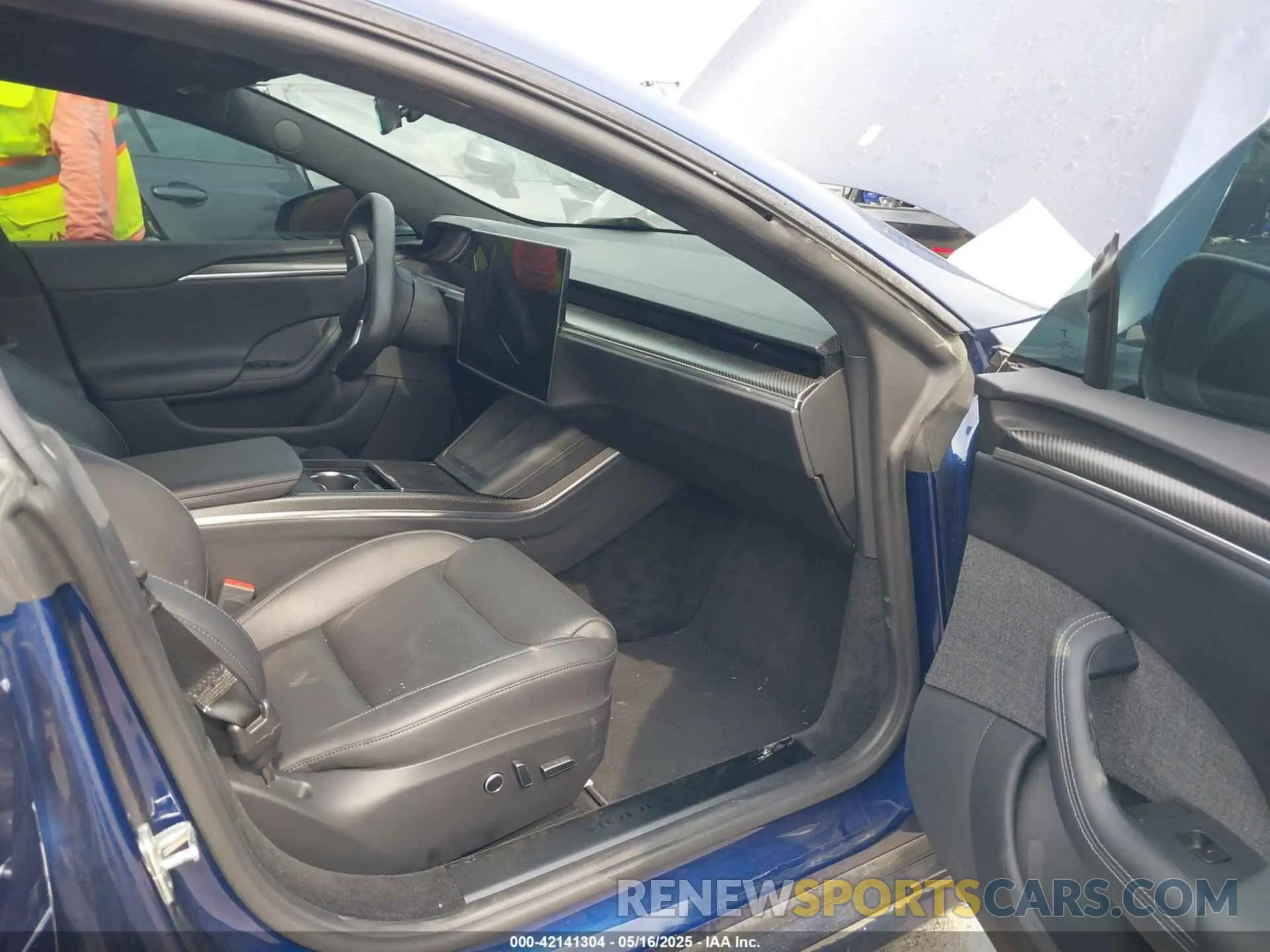 5 fotografías del automóvil dañado 5YJSA1E64MF442036 TESLA MODEL S 2021