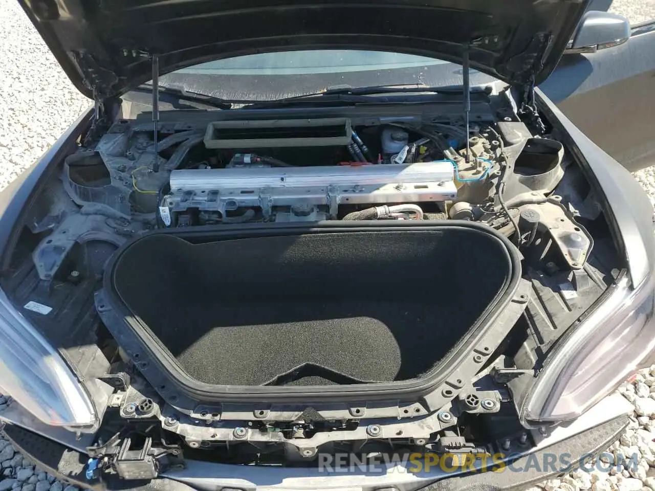 13 fotografías del automóvil dañado 5YJSA1E64MF451576 TESLA MODEL S 2021