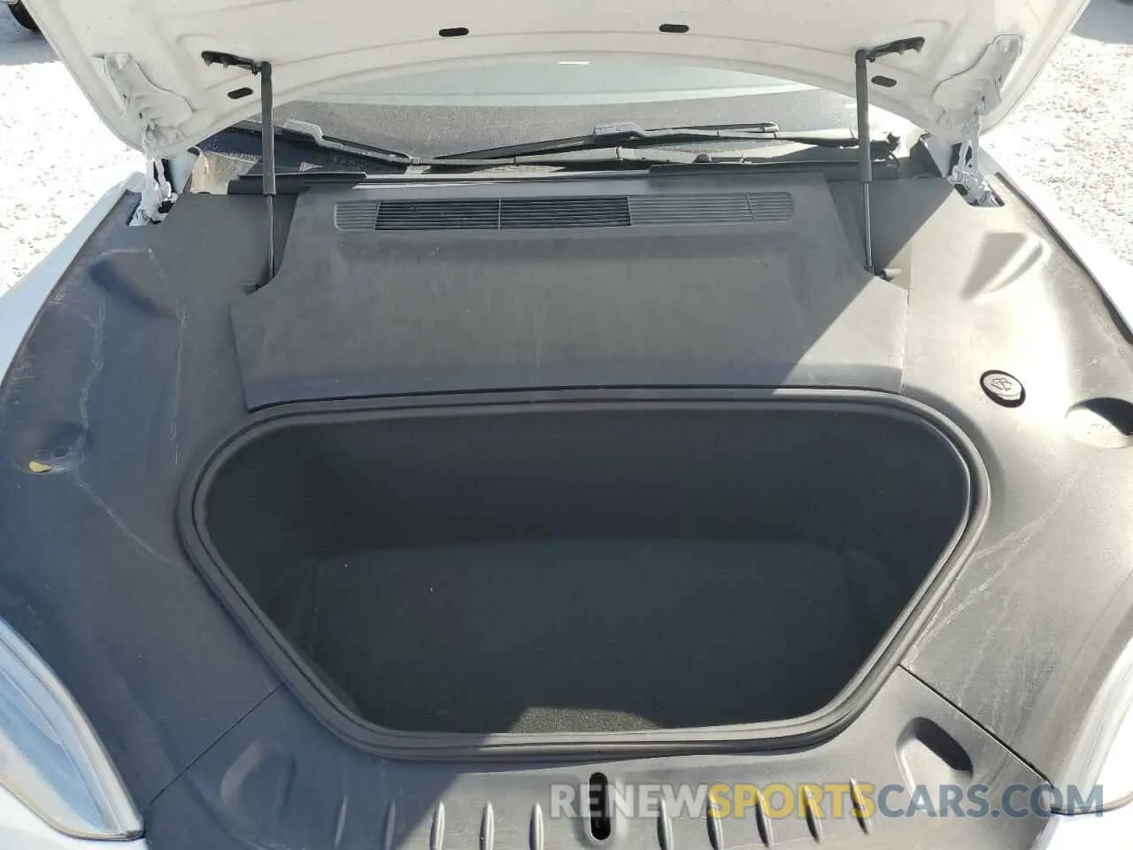 11 fotografías del automóvil dañado 5YJSA1E64MF451996 TESLA MODEL S 2021