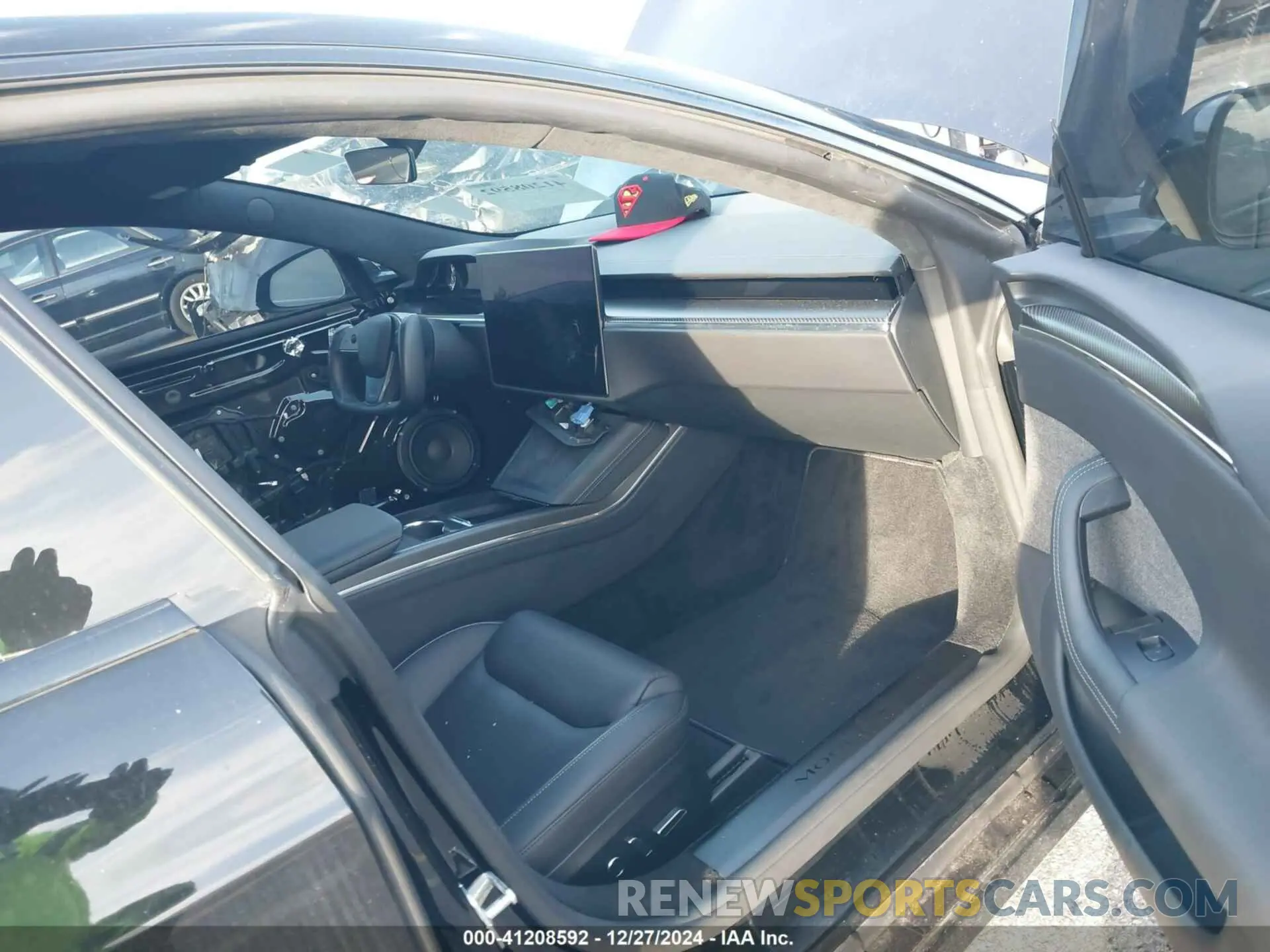5 fotografías del automóvil dañado 5YJSA1E64MF454705 TESLA MODEL S 2021