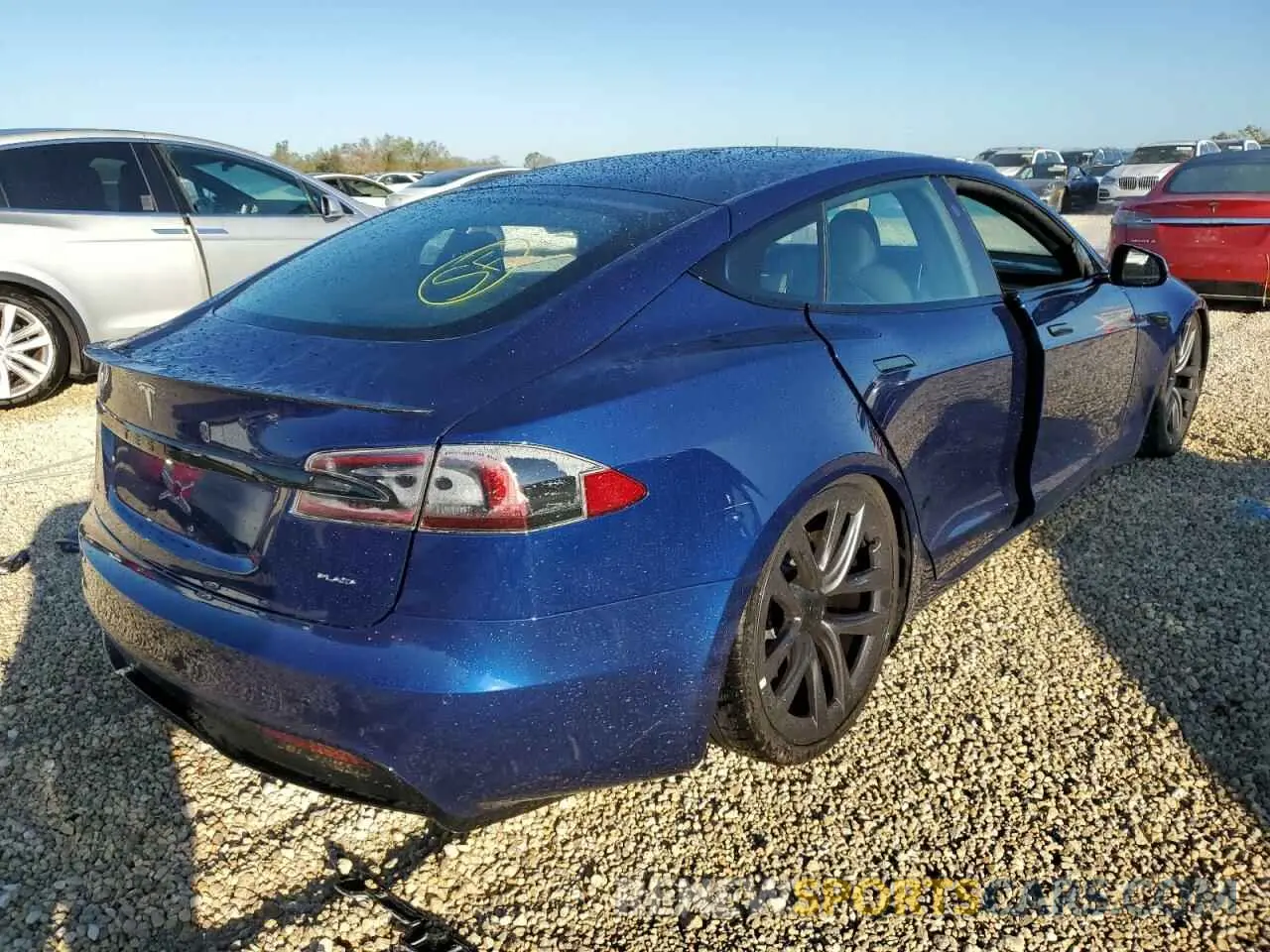 4 fotografías del automóvil dañado 5YJSA1E66MF431734 TESLA MODEL S 2021