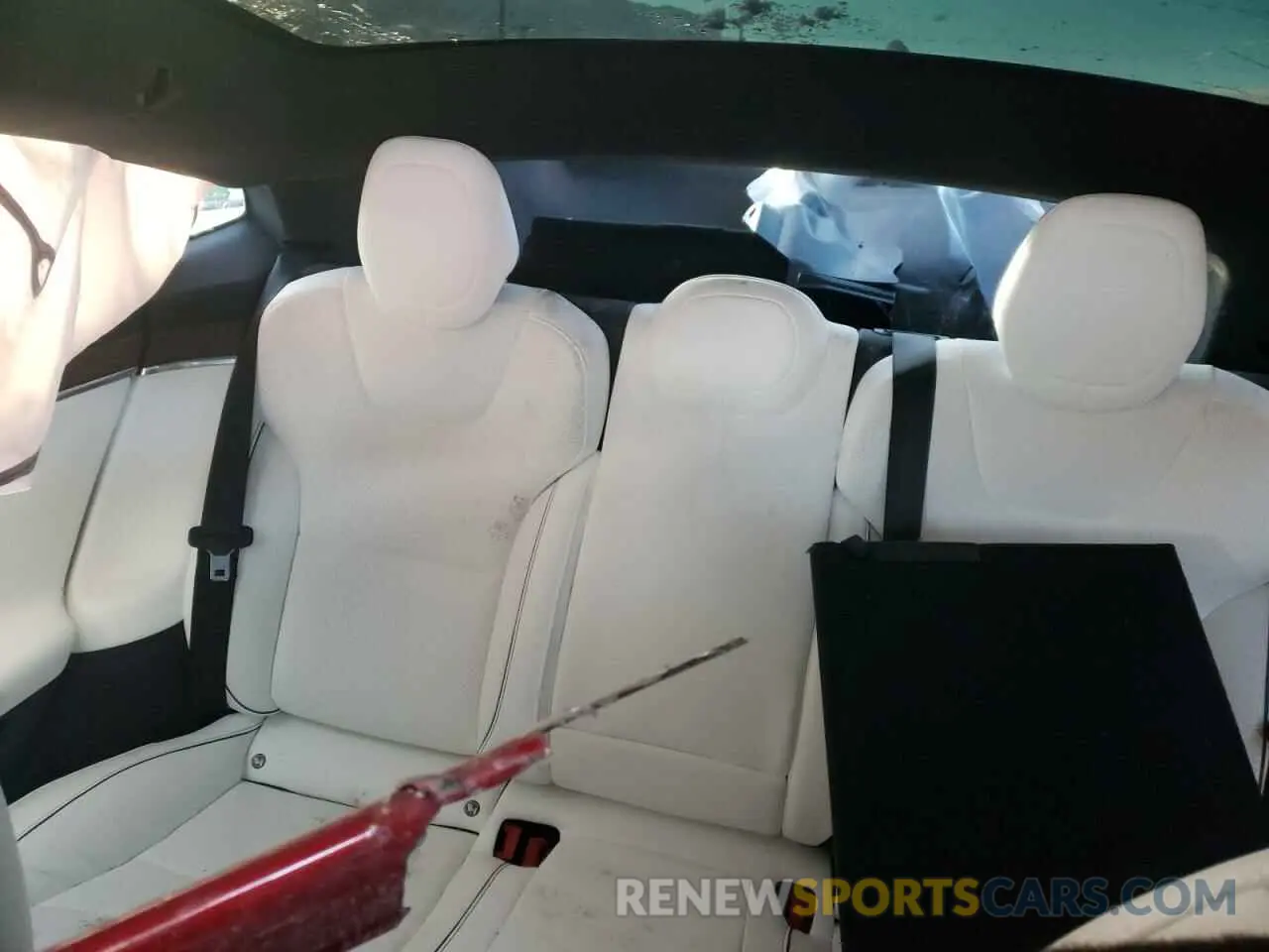 6 fotografías del automóvil dañado 5YJSA1E67MF442922 TESLA MODEL S 2021