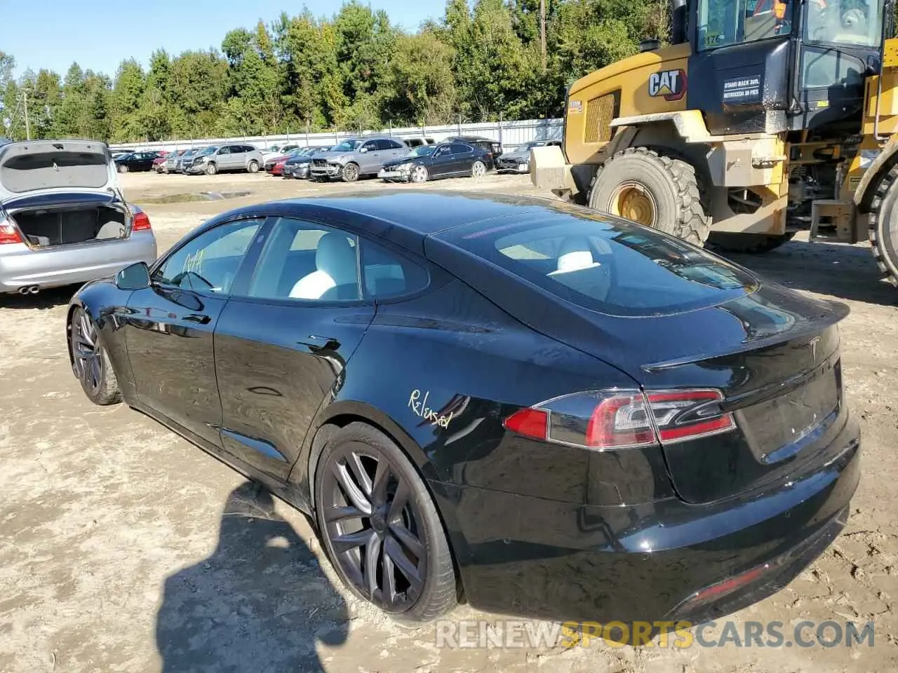 3 fotografías del automóvil dañado 5YJSA1E67MF450776 TESLA MODEL S 2021